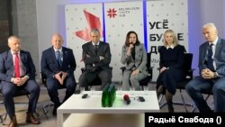 Аб’яднаны пераходны кабінэт: Аляксандар Азараў, Валер Сахашчык, Павал Латушка, Сьвятлана Ціханоўская, Аліна Коўшык, Валер Кавалеўскі. Варшава, 2023 