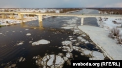 Мост паміж Жыткавічамі і Туравам праз Прыпяць