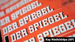 Spiegel.