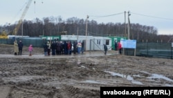 Будоўля акумулятарнага заводу пад Берасьцем