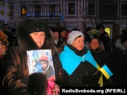 Мітынг у Днепрапятроўску ў памяць ахвяраў сутычак у Кіеве