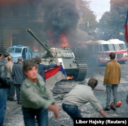 Падчас савецкага нападу на Чэхаславаччыну. Прага, 1968