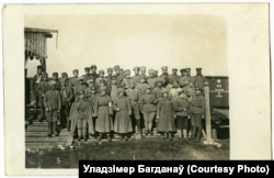 Рэшткі жаночага батальёну ў Маладэчне, сакавік 1918 году